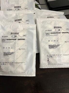 Lot of 5 V.A.C. Granufoam Dressing - SENSAT.R.A.C Technology M8275052 Exp 2028